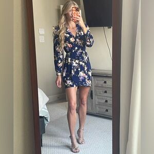 Lulu's Navy Floral Long Sleeve Dress